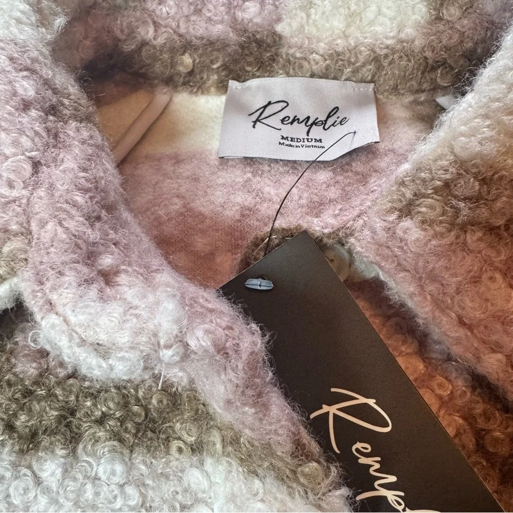 NWT Remplie Boutique Brand Tan and Pink Plaid Medium Teddy Sherpa Jacket